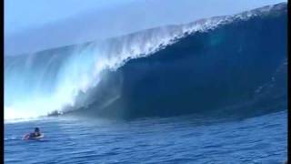 Laird Hamilton Stand Up Paddling into Teahupoo 2009 [upl. by Attekram]