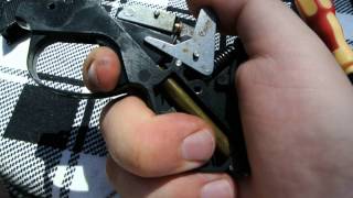 Perfecta starting pistol  demo load cartrige [upl. by Okiman495]