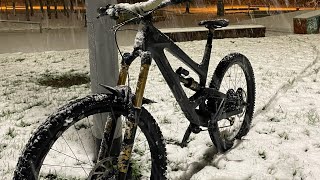 MTB Eupen Winter ❄️ Im Schnee fallen amp Wheelies Treppen und so… [upl. by Albric]