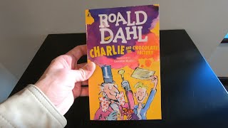 CHARLIE AND THE CHOCOLATE FACTORY ROALD DAHL BOOK CLOSER LOOK ROALD DAHL BOOKS REVIEW REVIEWS [upl. by Amity]