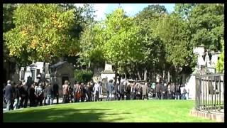 Funérailles de Claude Chabrol vues au Père Lachaise par Gg  20100917 [upl. by Otecina]