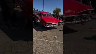 Hitting switches lowriders carclubs classiccarclub lowrider classic lowridershit fyp viral [upl. by Salvatore610]