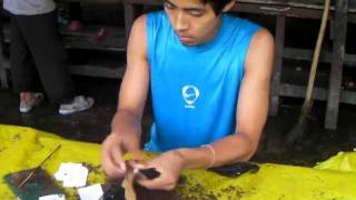 Peru Worlds fastest cigarette roller [upl. by Ardnoid]