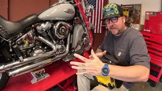 The saddlebag dilemma Harley Davidson Softail Heritage Classic [upl. by Raybourne]