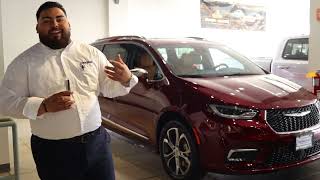 2022 Chrysler Pacifica Pinnacle Full Walk Around and Review  Interior Features  Luxury Minivan [upl. by Akirej]