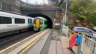 Southern passing balcombe for London Victoria [upl. by Carlisle782]