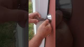 Locksmith Southgate Michigan Locked out car key replacement Southgate Michigan [upl. by Akilegna35]