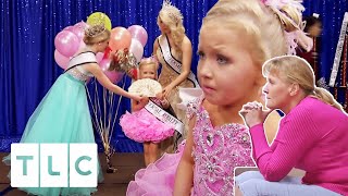 Pageant Mum Gets Angry Over Daugther’s Disappointing Pageant Prize  Toddlers amp Tiaras [upl. by Lehman]