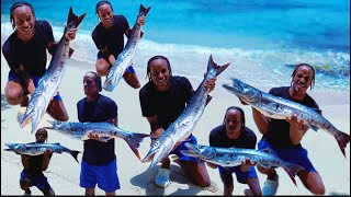 This Barracuda was HUGE \ SpearFishing in JAMAICA 🇯🇲 [upl. by Ahsinauq]