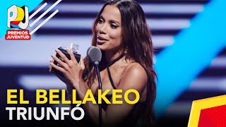 Anitta en Premios Juventud 2024 triunfa con Peso Pluma como Mezcla Perfecta por Bellakeo [upl. by Naneek752]