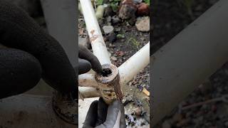 Bottom Bracket Removal Trick 🤨 [upl. by Preiser]