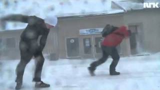 Snøballkrigen  Snøstorm i Vardø [upl. by Vincents]