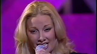 Ana Cirré cantando quotCasi Perfectoquot en quotSiempre en Domingoquot 1997 [upl. by Jeroma]