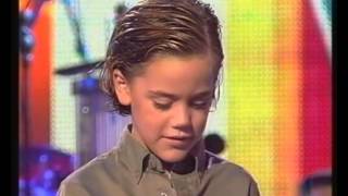 Nicolo Urbinati Munarriz Spain  Yo soy un bambino JESC 2004 Spain 1 [upl. by Nadya]