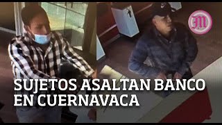 Asaltan sucursal bancaria en Av Domingo Diez de Cuernavaca [upl. by Blinni]