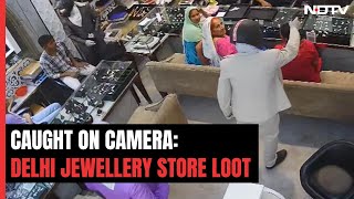 Delhi Robbery 3 Men In Helmets Loot Delhi Jewellery Store At Gunpoint [upl. by Aissert455]