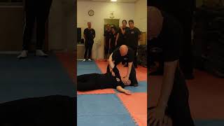 quotMaster the Shoulder Grab Twist Ultimate SelfDefense Technique for Instant Controlquot抓肩扭摔 chinna [upl. by Gilba118]