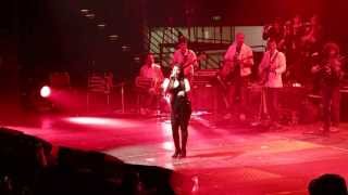 Tere Vaaste Mera Ishq Sufiyana  Sunidhi Chauhan Live  San Jose 8th April 2013 [upl. by Corbet]