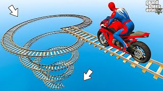 الأبطال الخارقين على القضبان دوامة قمع جسر  SPIDERMAN on Motorcycle in Spiral Bridge Stunt Ride [upl. by Atteuqal]