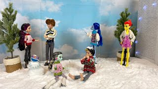 A White Christmas A Monster HighEver After High Holiday Special Stop Motion [upl. by Gonta222]