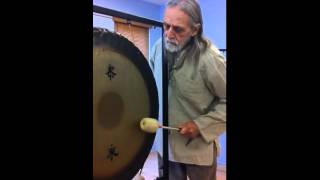 GongMaster Don Conreaux teaches Slur and Tie within the Tai Loe of the gong [upl. by Desma]