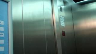 Hoistway Lift  Fareham shopping Centre [upl. by Ikkaj483]