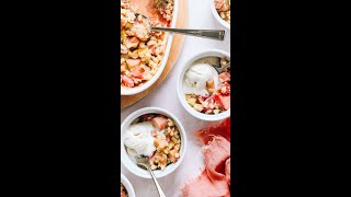 Vegan GlutenFree Rhubarb Crisp  Minimalist Baker Recipes [upl. by Ileane]