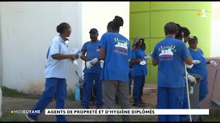 Formation  des agents dentretien diplômés en propreté et hygiène [upl. by Narine]