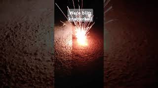 Weco knatterball mrpyromanager fireworks pyroisnocrime weco feuerwerk [upl. by Ynomrah]