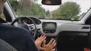 Park Assist sur SUV Peugeot 2008 [upl. by Ahrendt551]