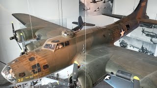 B17E Flying Fortress “My Gal Sal” at the National World War II Museum [upl. by Nehtan258]