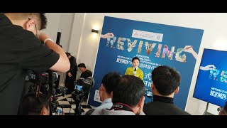 RencontreInterview avec Madame Yang Lan [upl. by Notaes593]