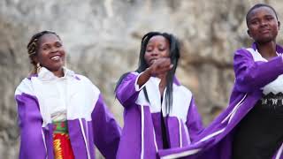 Kamuzu Barracks Anglican Choir Wapangana ndi Yesu [upl. by Mareah246]