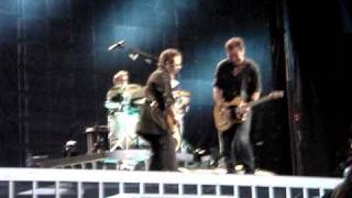 Bruce Springsteen Dublin 2009 1207  Bruce Nils guitar solo battle prove it all night [upl. by Ulrike]