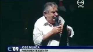 Discurso de Pepe Mujica Presidente electo del Uruguay 2009mp4 [upl. by Knoll]