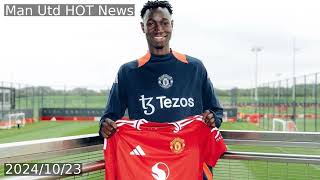 Sekou Kone joins Manchester United first team training [upl. by Cul]