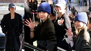 에스파 카리나 amp 윈터 출국 직캠 지민정 겨울코트 aespa karina amp winter Airport Departure｜김포공항 241214 [upl. by Yvor]