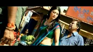 SHRUTHI HASSAN NAVEL SHOW [upl. by Llirrehs]