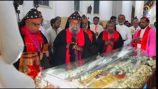 DR THEODOSIUS MAR THOMA METROPOLITAN amp OTHER BISHOPS AT THE FUNERAL SERVICE OF MAR JOSEPH POWATHIL [upl. by Glynas]