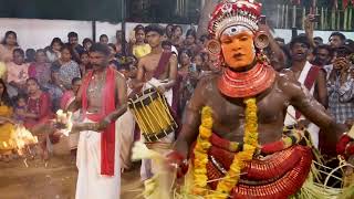 Theyyam  Calicut Gulikan Vellattu Thazhthukavu bagavathy Temple kozhikode [upl. by Suckow581]