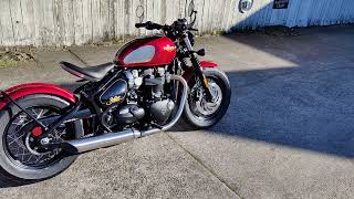 2022 Triumph Bonneville Bobber GoldLine [upl. by Malita]