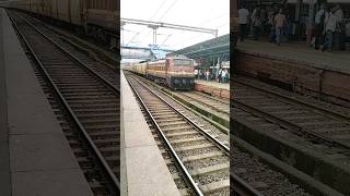 19015 Dadar WR  Porbandar Saurashtra Express led by Vatva WAP4 arrives at Virar Station shorts [upl. by Bush997]