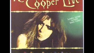 Alice Cooper  Aint That Just Like A Woman [upl. by Pardo430]