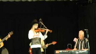 Ramblers Hornpipe played by Susanna Heystek at the 2011 Spruceview Fiddle Jamboree [upl. by Darcey]