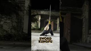 POWERFUL SWORD FIGHTING KUNGFU  MARTIAL ARTS KUNG FU swordman martialarts kungfu [upl. by Notsej]