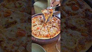 Cheesiest Pizza 🍕 ytshorts delhiicious explore [upl. by Mendez739]