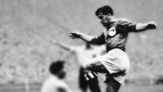 1953 Gunnar Nordahl vs England A Friendly [upl. by Crescint]