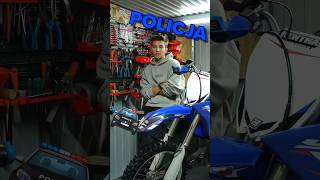 Dokumenty i prawo jazdy poproszę 👮🚓 police policja motocykl enduro supermoto yamaha yz125 [upl. by Kakalina]