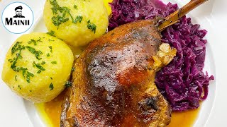 Gänsekeulen zubereiten mit Rotkohl Klößen und JohannisbeereJus [upl. by Tuesday870]