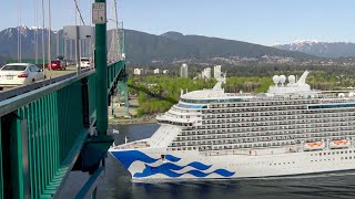 Risky Way Gigantic Cruise Ship Passes Under Bridge Full of Cars [upl. by Nerrot]